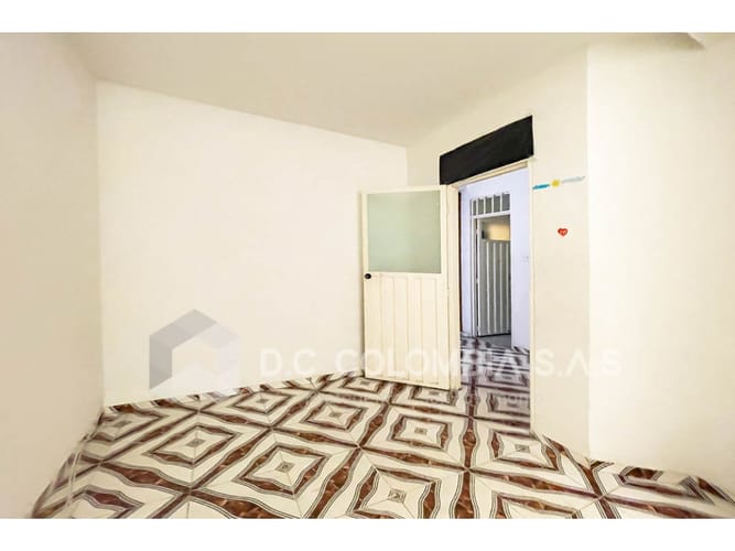 Casa de 5 alcobas en venta en San Nicolas, Soacha, 206 m² · foto 5 de 24