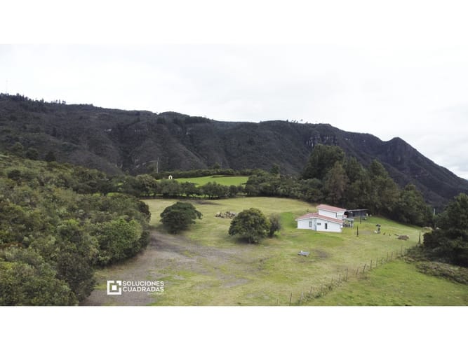 Casa de 5 alcobas en venta en Bella Vista, Sopó, 435 m² · foto 6 de 24