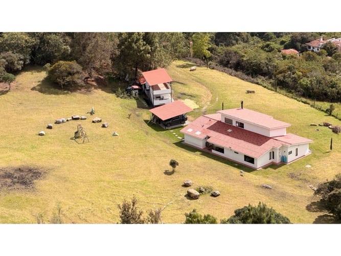 Casa de 5 alcobas en venta en Bella Vista, Sopó, 435 m² · foto 24 de 24