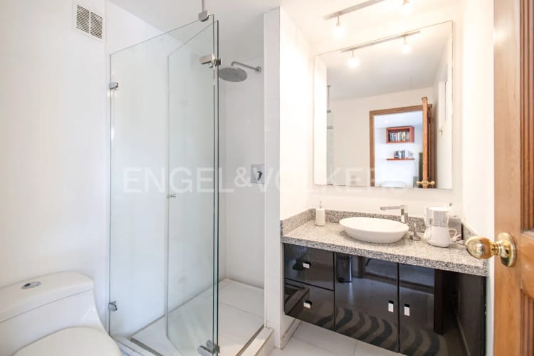 Apartamento de 3 alcobas en venta en Chicó Navarra, Bogotá, 196 m² · foto 16 de 18