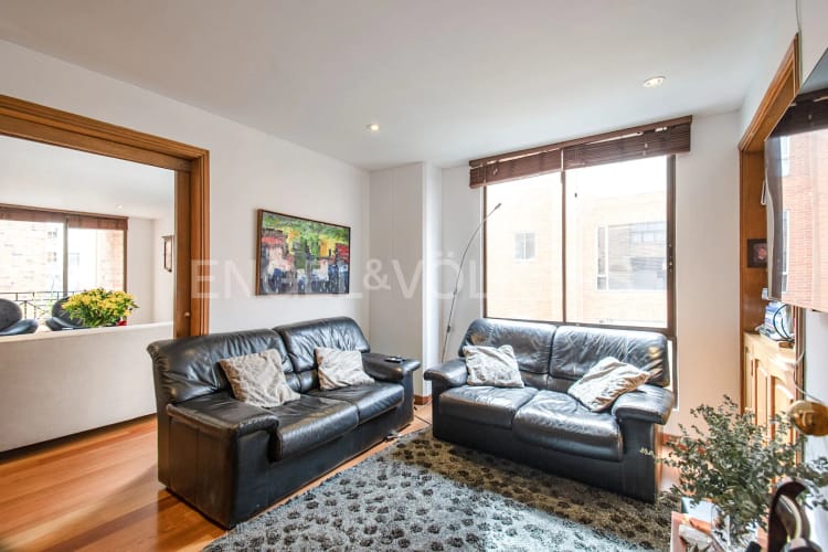Apartamento de 3 alcobas en venta en Chicó Navarra, Bogotá, 196 m² · foto 9 de 18