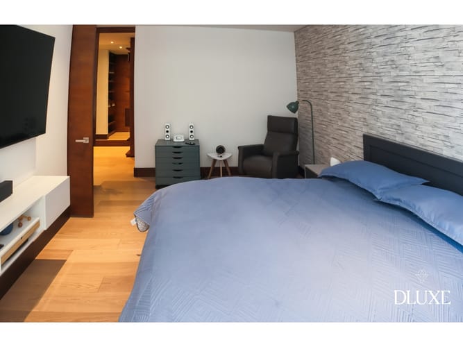 Apartamento de 3 alcobas en venta en Chico Norte, Bogotá, 203 m² · foto 16 de 24