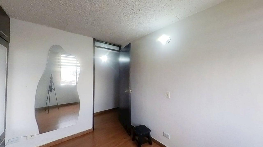 Apartamento de 3 alcobas en venta en Timiza, Bogotá, 45 m² · foto 14 de 24