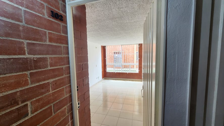 Apartamento de 3 alcobas en arriendo en Arrayanes, Bogotá, 55 m² · foto 3 de 24