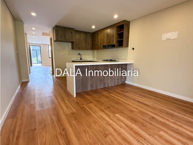 Casa de 3 alcobas en venta en Cota, 157 m² · foto 4 de 24