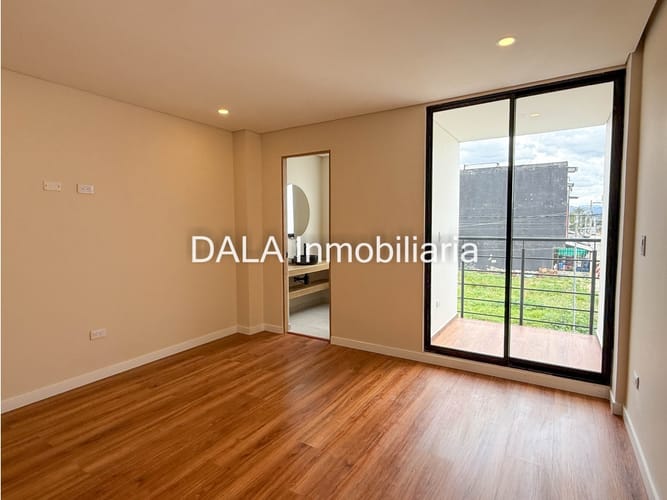 Casa de 3 alcobas en venta en Cota, 157 m² · foto 17 de 24