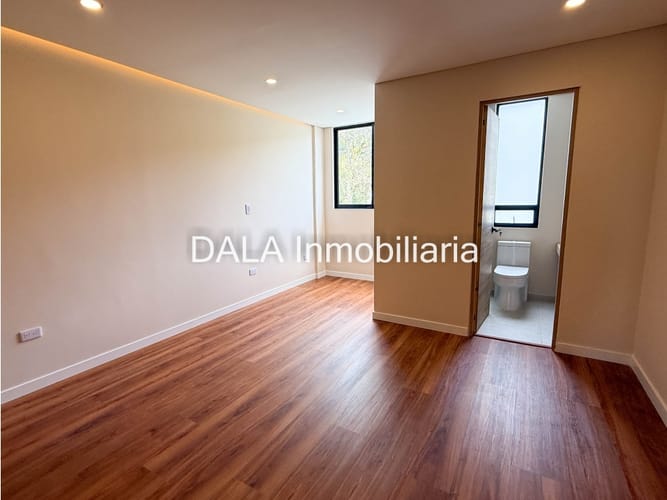 Casa de 3 alcobas en venta en Cota, 157 m² · foto 21 de 24