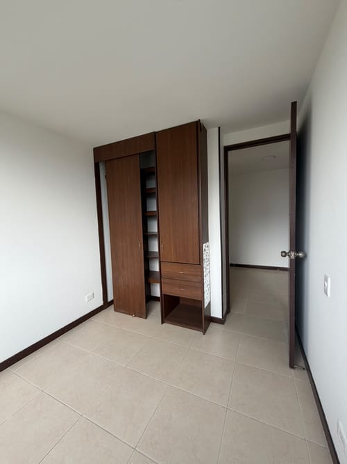 Apartamento de 3 alcobas en venta en Valle Del Lili, Cali, 80 m² · foto 12 de 13