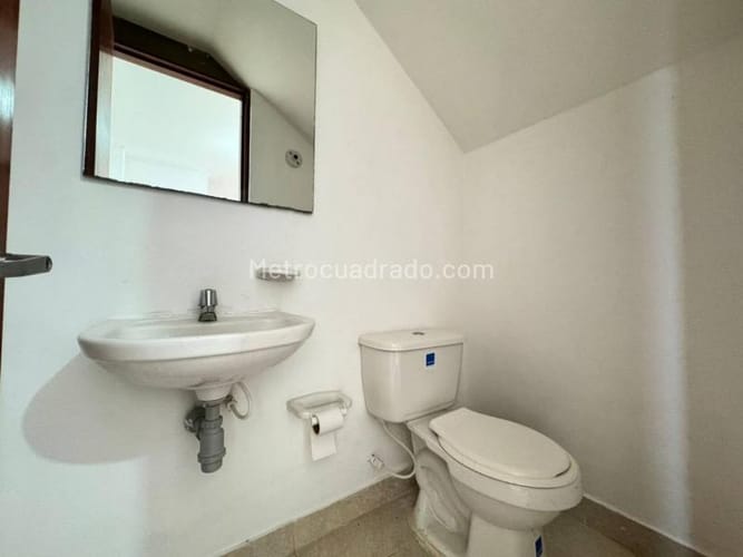 Casa de 3 alcobas en venta en Rosales De Tahilandia, Ibagué, 86 m² · foto 14 de 20