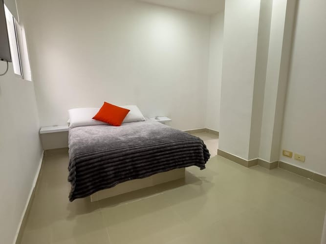 Apartamento de 4 alcobas en venta en Condominio Laguna Club, Cartagena, 190 m² · foto 12 de 18