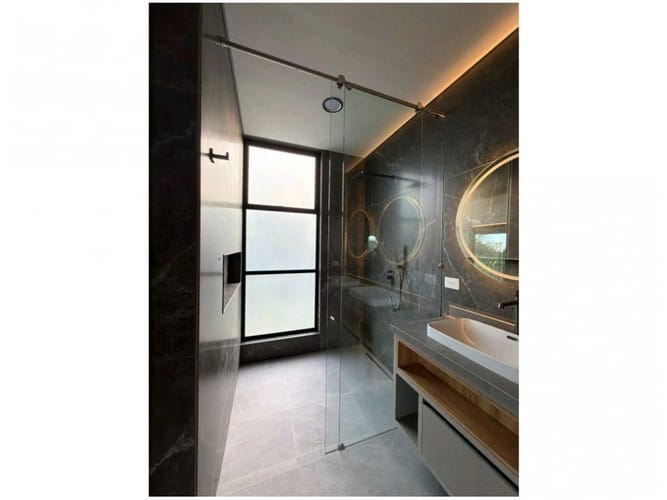 Casa de 5 alcobas en venta en Llano Grande, Rionegro, 466 m² · foto 14 de 14