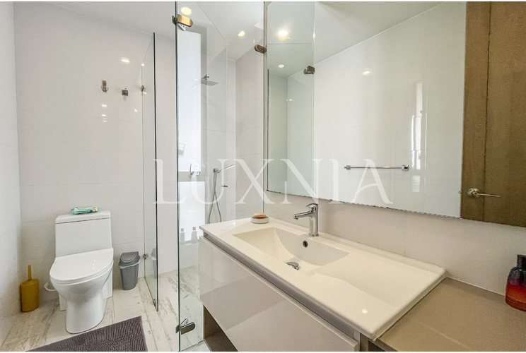 Apartamento de 3 alcobas en venta en Los Rosales, Bogotá, 206 m² · foto 14 de 18