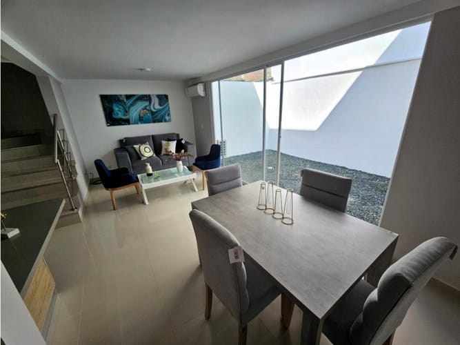 Casa de 3 alcobas en venta en Cr. Country Plaza, Jamundí, 117 m² · foto 4 de 24