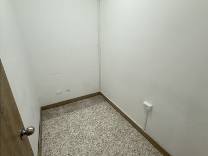 Local en arriendo en Versalles, Cali, 324 m² · foto 20 de 23