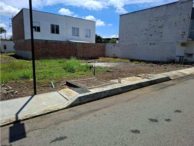 Casa de 3 alcobas en venta en Cr. Country Plaza, Jamundí, 117 m² · foto 24 de 24