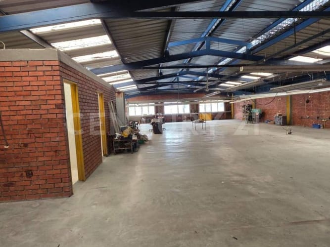 Bodega en venta en Alameda, Cali, 780 m² · foto 3 de 16
