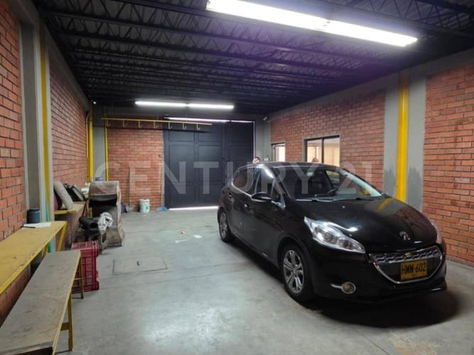 Bodega en venta en Alameda, Cali, 780 m² · foto 7 de 16