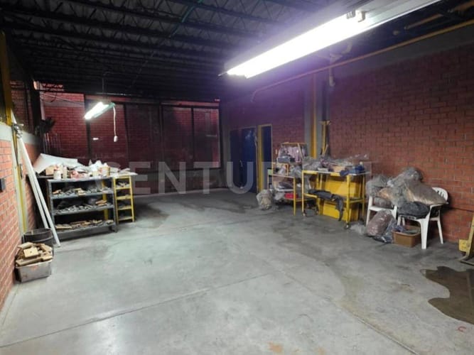 Bodega en venta en Alameda, Cali, 780 m² · foto 8 de 16