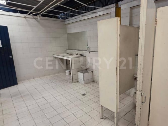 Bodega en venta en Alameda, Cali, 780 m² · foto 15 de 16