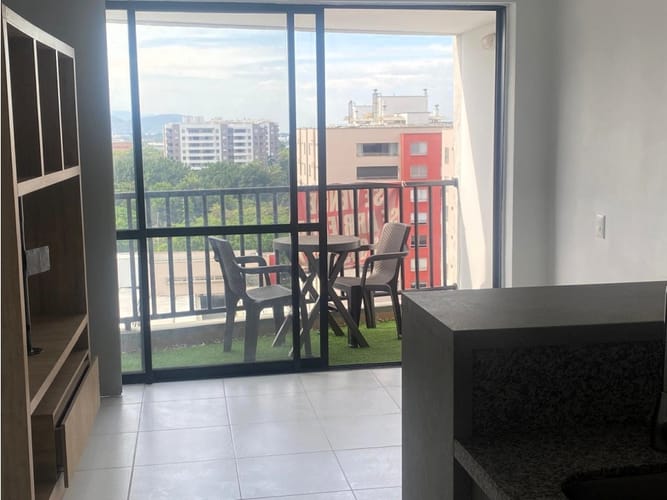 Apartaestudio en venta en La Flora, Cali, 38 m² · foto 3 de 21