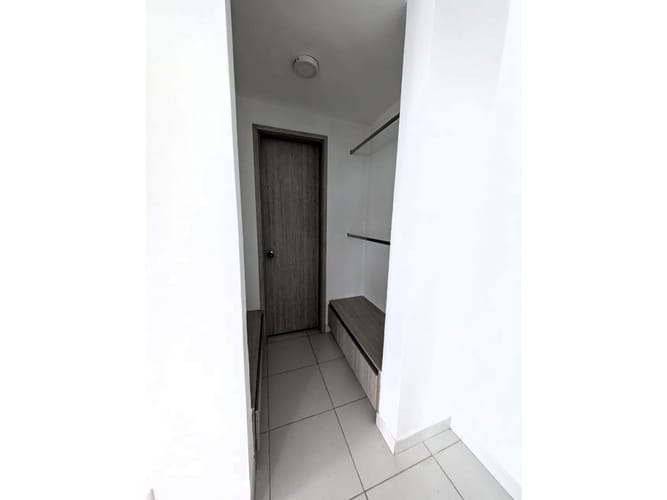 Apartaestudio en venta en La Flora, Cali, 38 m² · foto 21 de 21