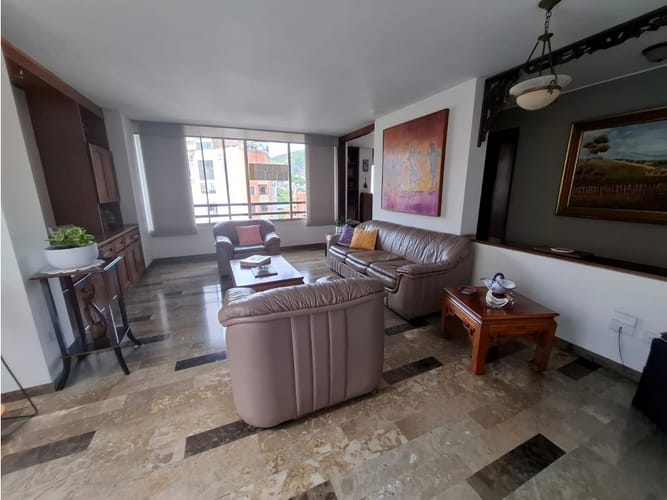 Apartamento de 3 alcobas en venta en Santa Teresita, Cali, 264 m² · foto 4 de 23