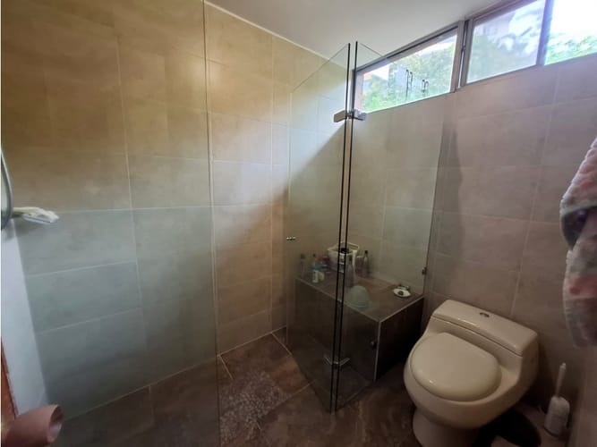 Apartamento de 3 alcobas en venta en Santa Teresita, Cali, 264 m² · foto 21 de 23