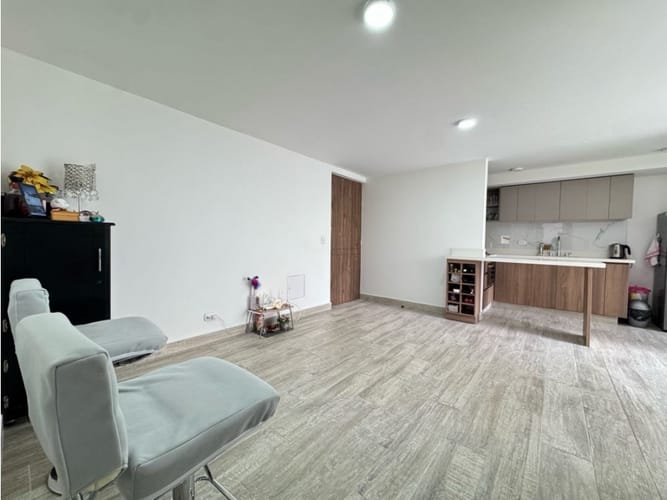 Apartamento de 3 alcobas en venta en Cañaveralejo, Sabaneta, 82 m² · foto 4 de 6