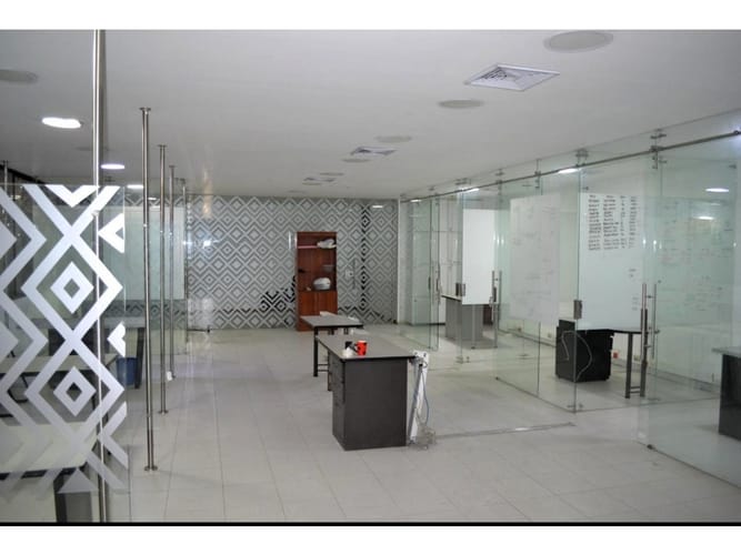 Bodega en arriendo en Zona Industrial, Cali, 3027 m² · foto 6 de 24