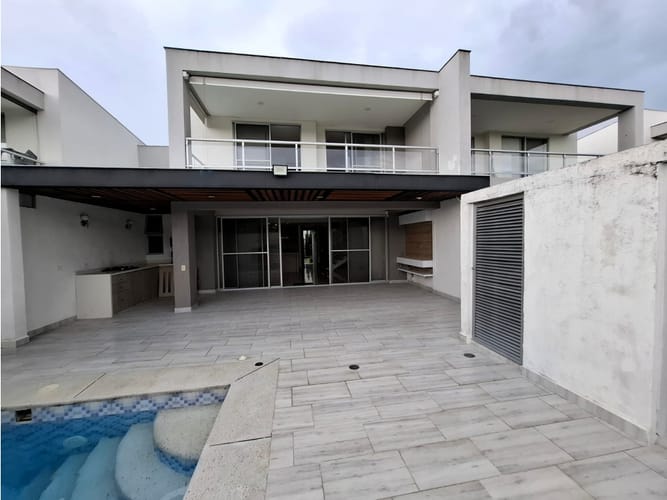 Casa de 4 alcobas en venta en Alfaguara, Jamundí, 302 m² · foto 12 de 24