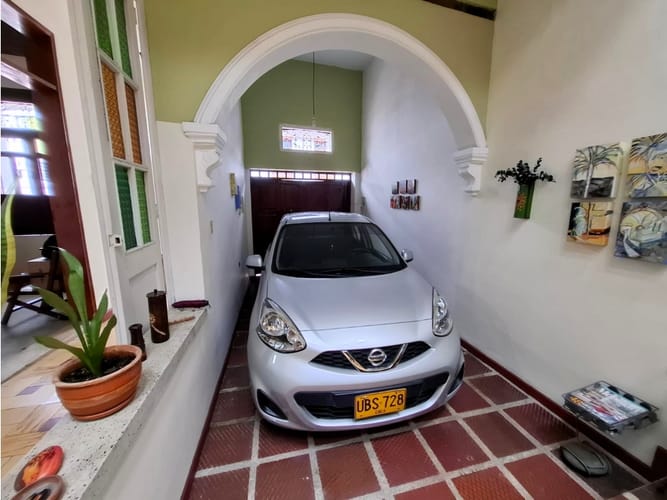 Casa de 4 alcobas en venta en San Antonio, Cali, 342 m² · foto 5 de 19