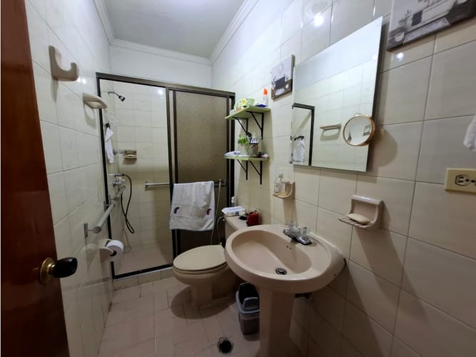 Casa de 4 alcobas en venta en San Antonio, Cali, 342 m² · foto 10 de 19