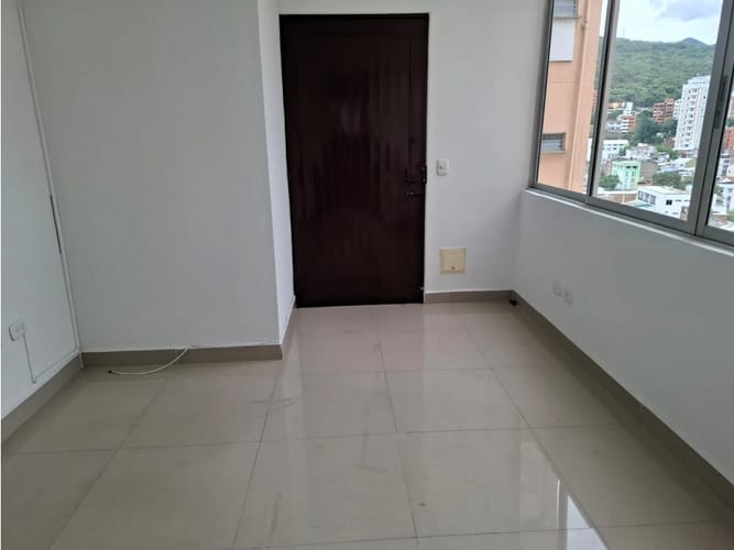 Oficina en arriendo en Granada, Cali, 126 m² · foto 6 de 14