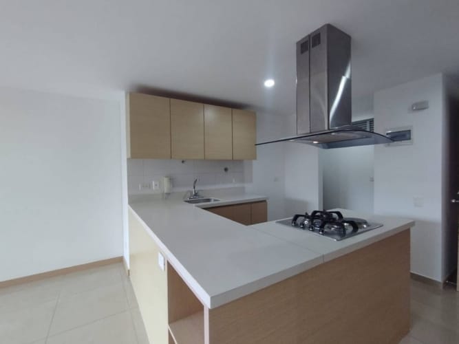 Apartamento de 2 alcobas en arriendo en San Remo, Sabaneta, 68 m² · foto 3 de 21