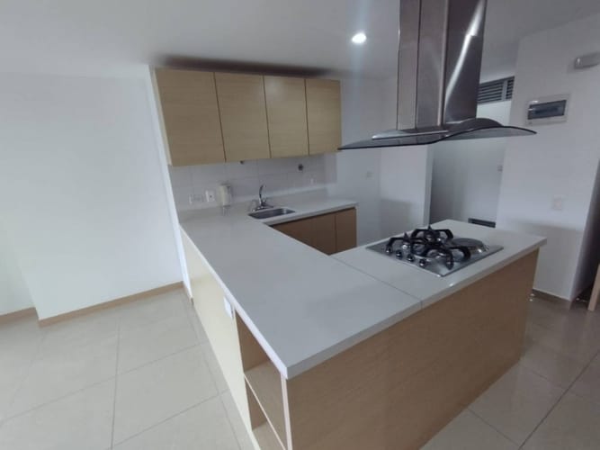 Apartamento de 2 alcobas en arriendo en San Remo, Sabaneta, 68 m² · foto 6 de 21