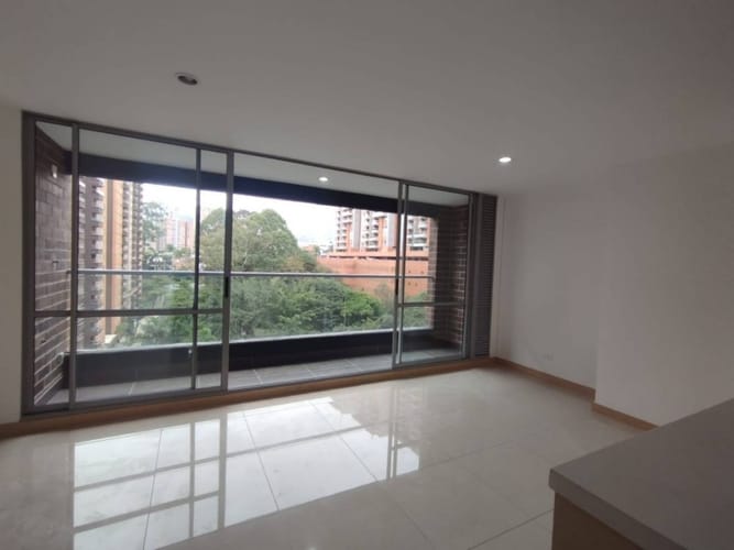 Apartamento de 2 alcobas en arriendo en San Remo, Sabaneta, 68 m² · foto 8 de 21