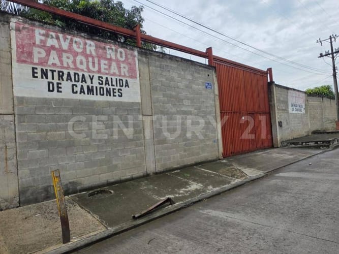 Bodega en venta en Acopi, Yumbo, 1500 m² · foto 3 de 10