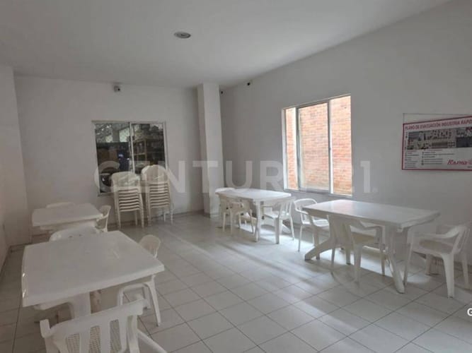 Bodega en venta en Acopi, Yumbo, 1500 m² · foto 5 de 10