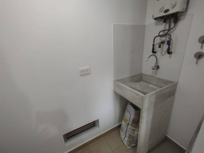 Apartamento de 2 alcobas en arriendo en San Remo, Sabaneta, 68 m² · foto 19 de 21