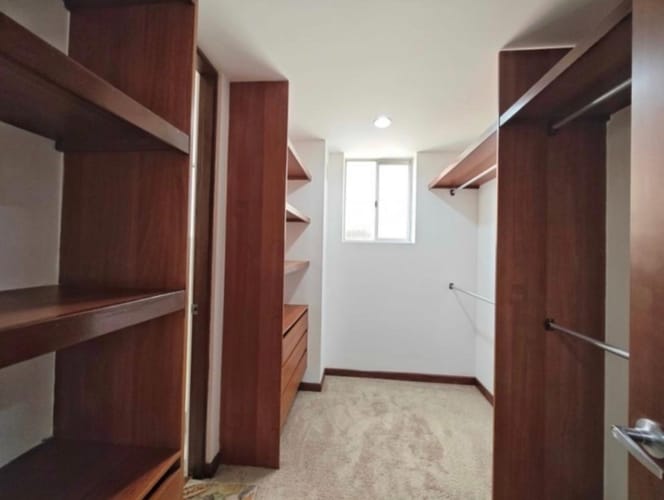 Apartamento de 3 alcobas en venta en Colina Campestre, Bogotá, 132 m² · foto 13 de 24