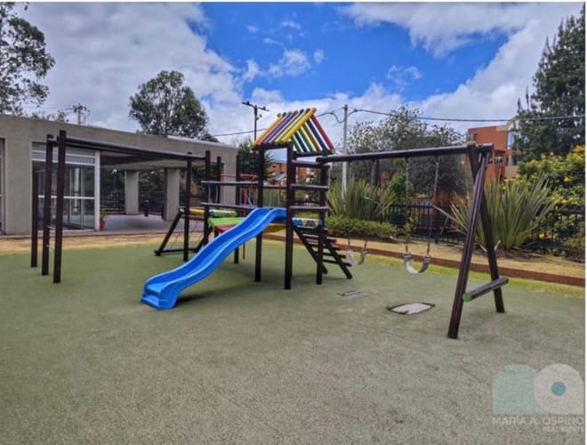 Apartamento de 3 alcobas en venta en Colina Campestre, Bogotá, 132 m² · foto 18 de 24