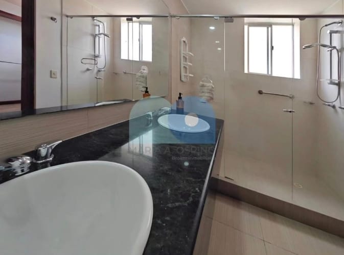Apartamento de 3 alcobas en venta en Colina Campestre, Bogotá, 132 m² · foto 12 de 24
