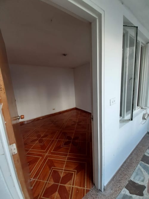 Casa de 4 alcobas en arriendo en Villa Luz, Bogotá, 85 m² · foto 9 de 9
