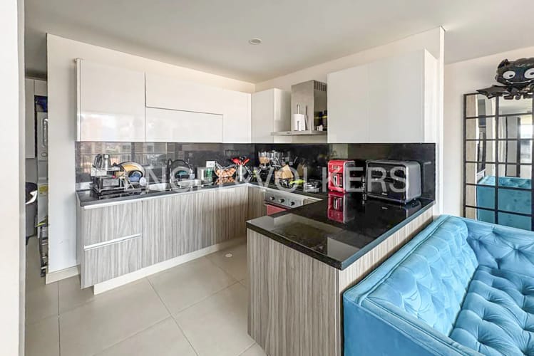 Apartamento de 3 alcobas en venta en La Calleja, Bogotá, 128 m² · foto 4 de 20