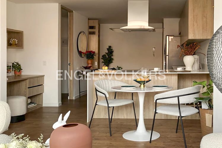 Apartamento de 1 alcoba en venta en Santa Barbara Central, Bogotá, 60 m² · foto 5 de 7