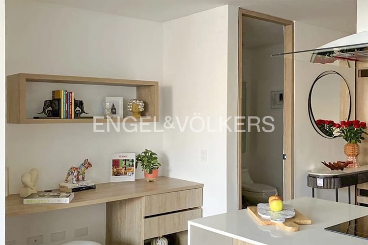 Apartamento de 1 alcoba en venta en Santa Barbara Central, Bogotá, 60 m² · foto 4 de 7