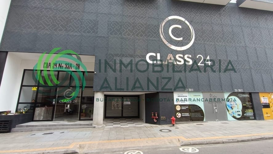 $1.200.000 en Antonia Santos Centro
