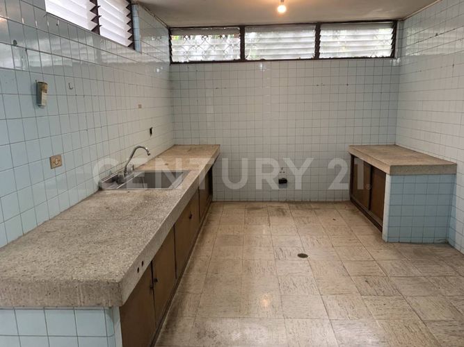 Casa de 3 alcobas en venta en Santa Rita, Cali, 525 m² · foto 4 de 17