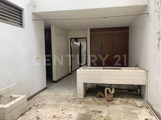 Casa de 3 alcobas en venta en Santa Rita, Cali, 525 m² · foto 10 de 17