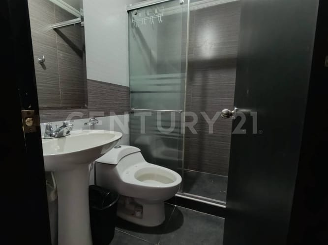 Casa de 3 alcobas en venta en La Rochela, Villavicencio, 130 m² · foto 17 de 24